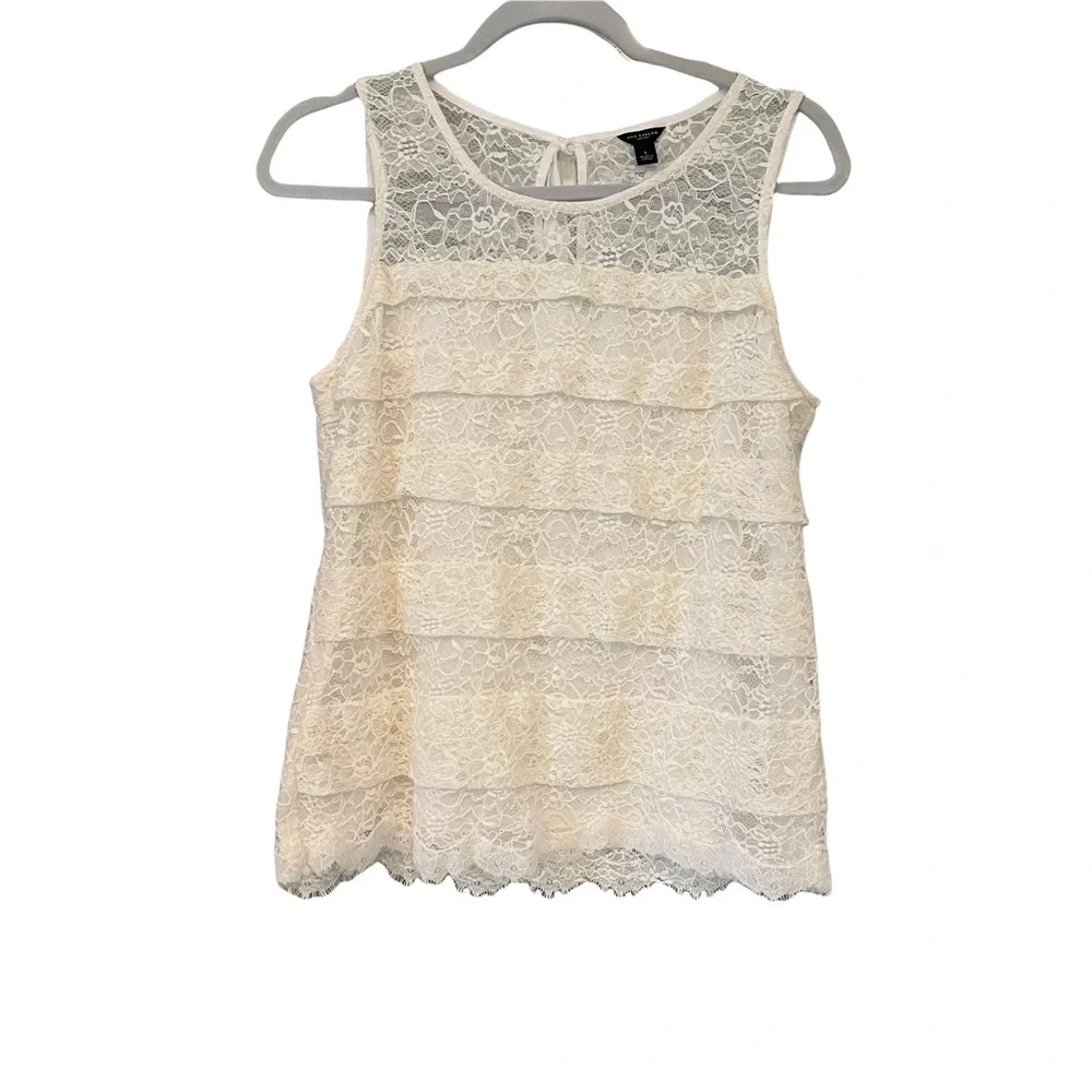 Ann Taylor Off White Tiered Lace Sleeveless Top - Picture 1 of 12